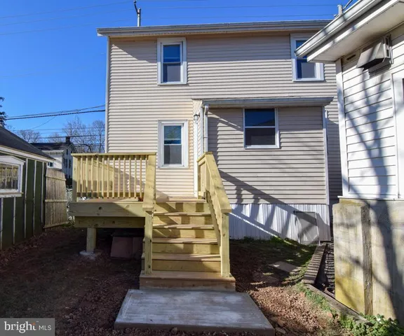 $2,200 | 1071 West Bristol Road, Warminster, PA 18974