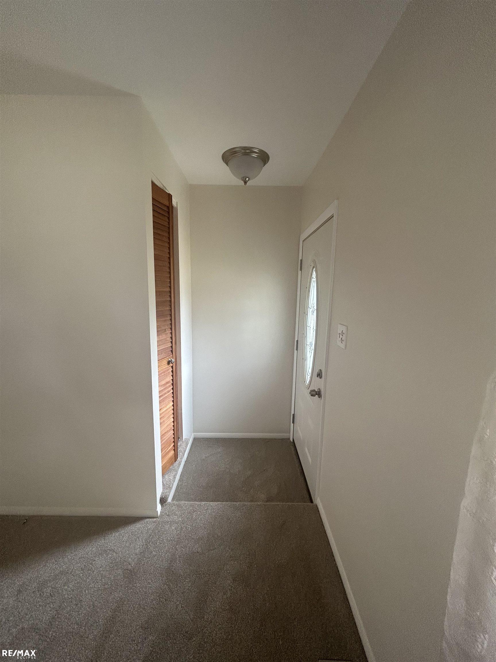 12547 Clinton River Road Sterling Heights, MI 48313 - Photo 9 of 40 50110585-9.JPG