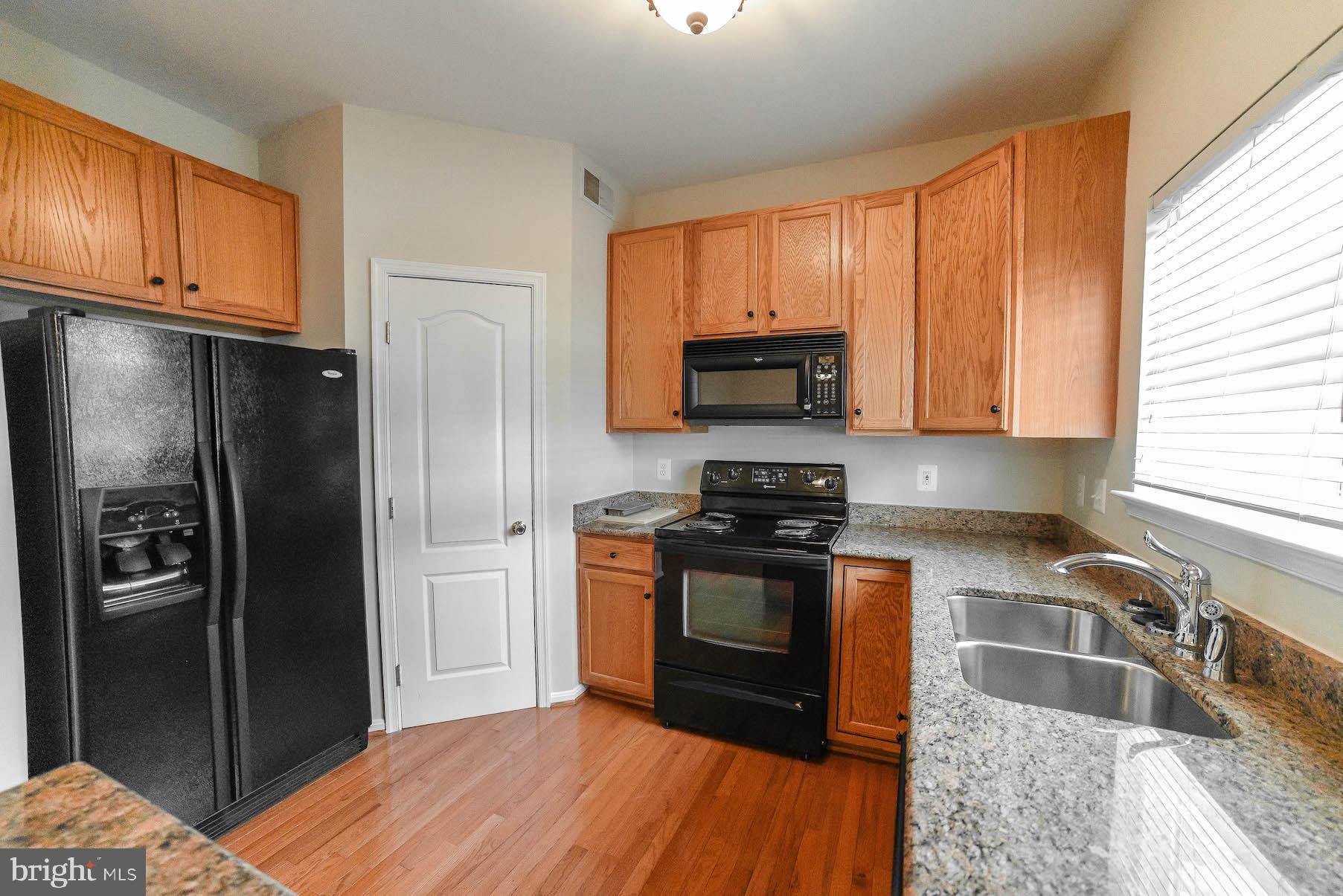 15411 Wylie Road Brandywine, MD 20613 - Photo 6 of 27 Kitchen