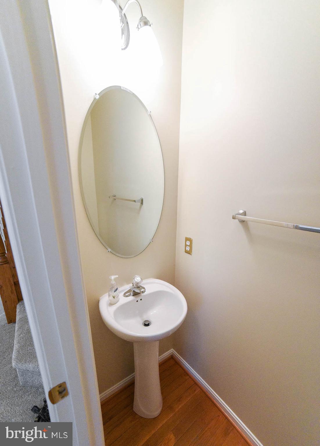 15411 Wylie Road Brandywine, MD 20613 - Photo 10 of 27 Half Bath Main Level