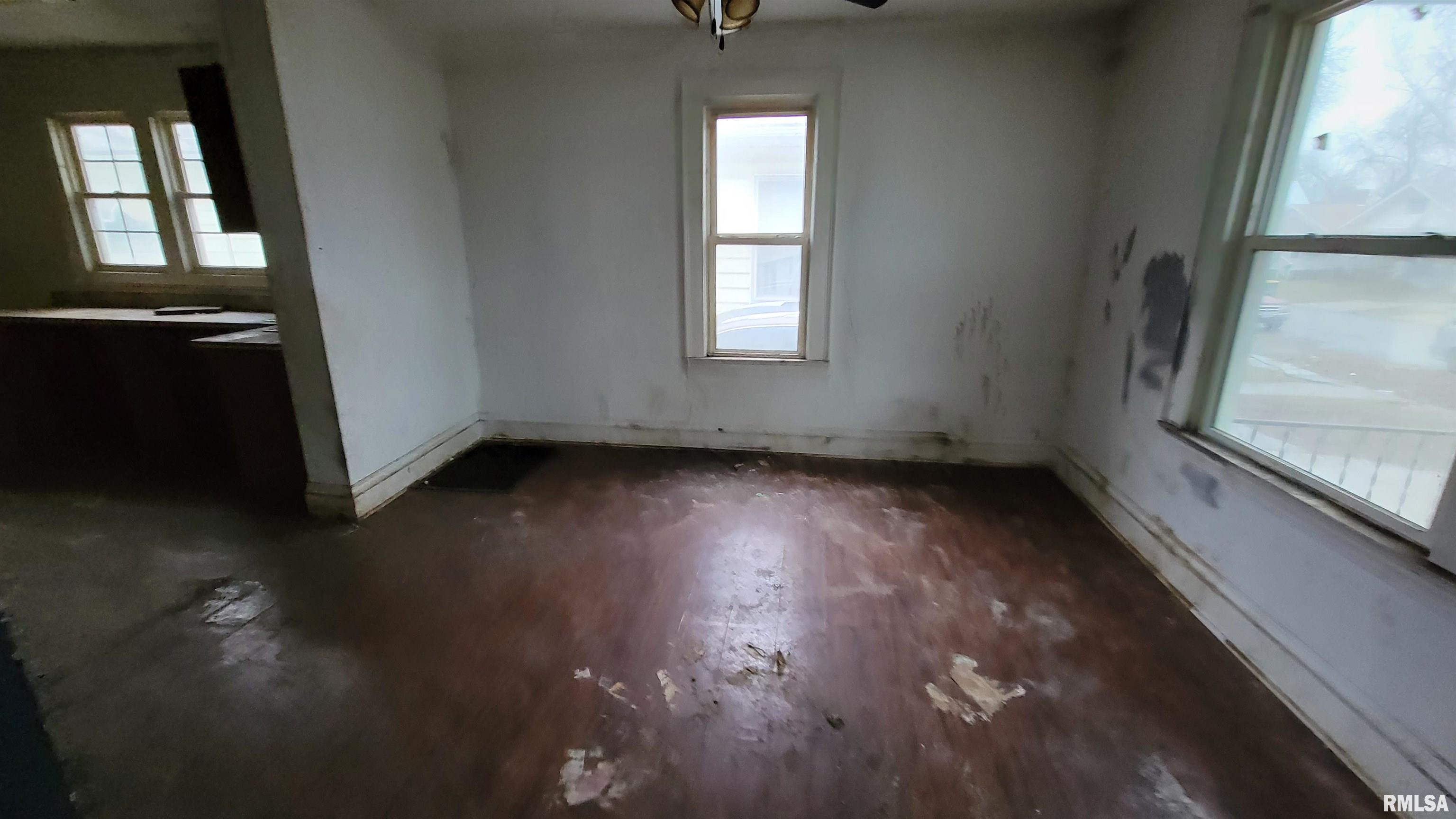 1929 South 2nd Street Springfield, IL 62704 - Photo 6 of 15