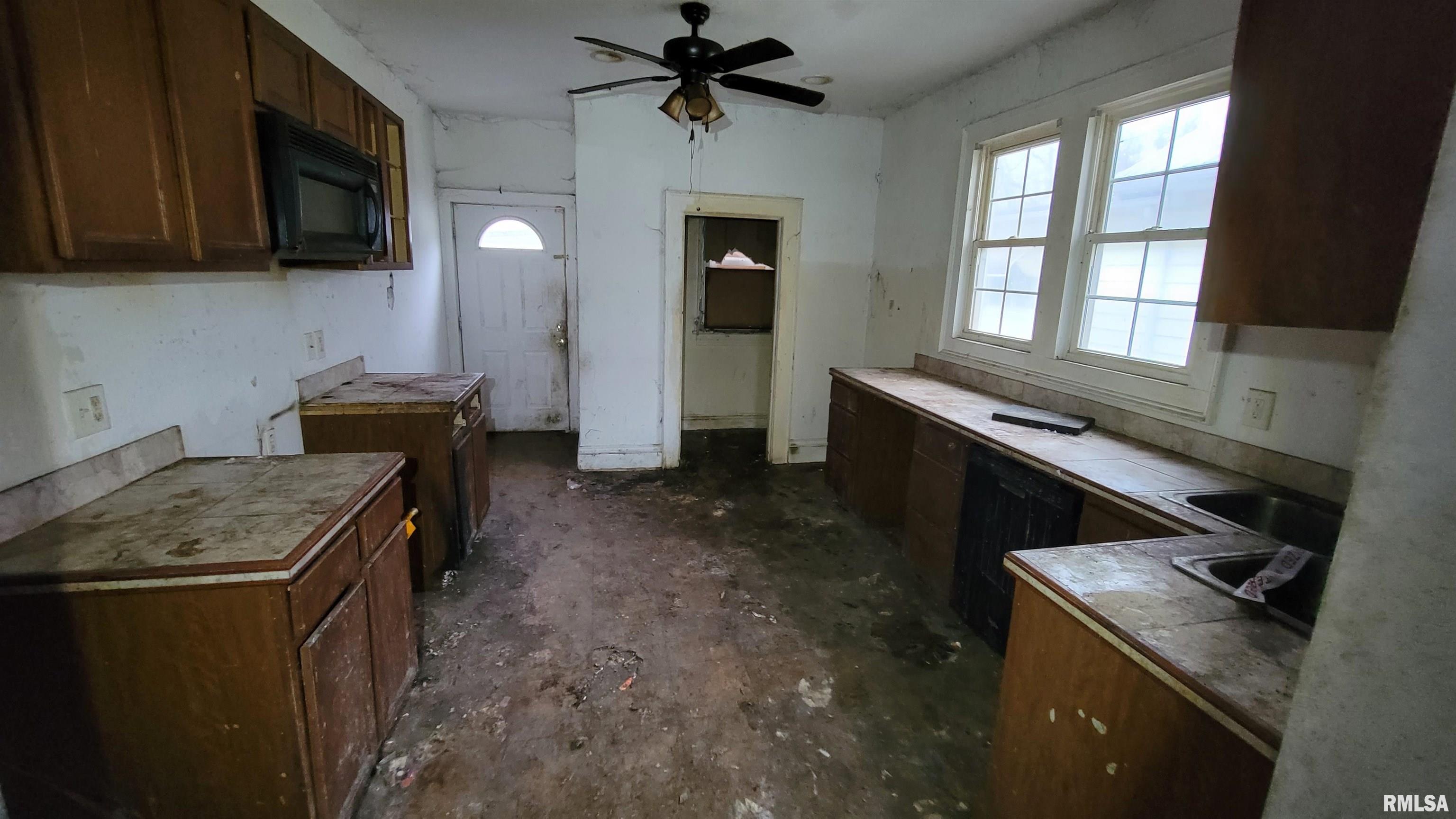 1929 South 2nd Street Springfield, IL 62704 - Photo 7 of 15