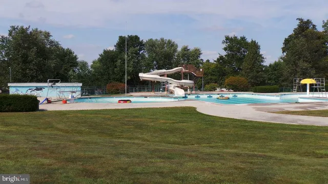 $450,000 | 554 Lake Meade Drive, East Berlin, PA 17316