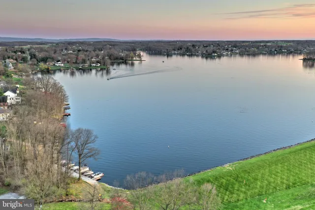 $450,000 | 554 Lake Meade Drive, East Berlin, PA 17316