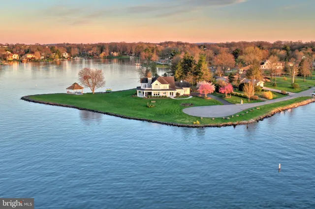 $450,000 | 554 Lake Meade Drive, East Berlin, PA 17316