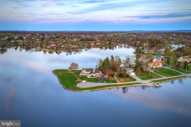 $450,000 | 554 Lake Meade Drive, East Berlin, PA 17316