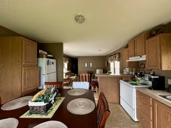 $139,000 | 36 Clark's Landing, Hamilton, IN 46742