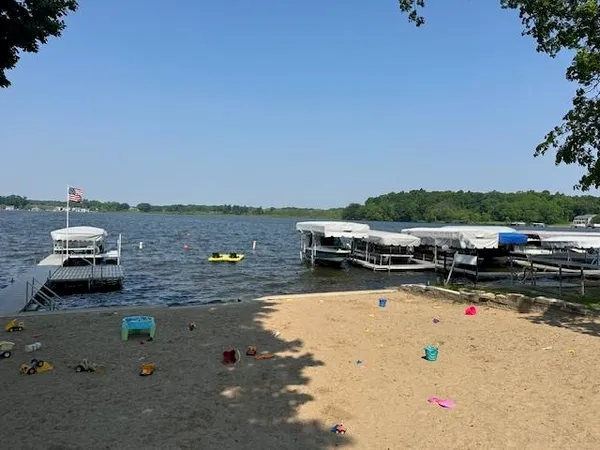 $139,000 | 36 Clark's Landing, Hamilton, IN 46742