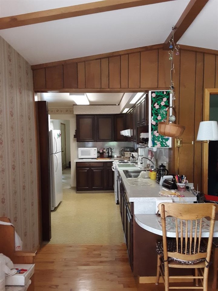 1535 South Morrice Road Owosso, MI 48867 - Photo 7 of 20