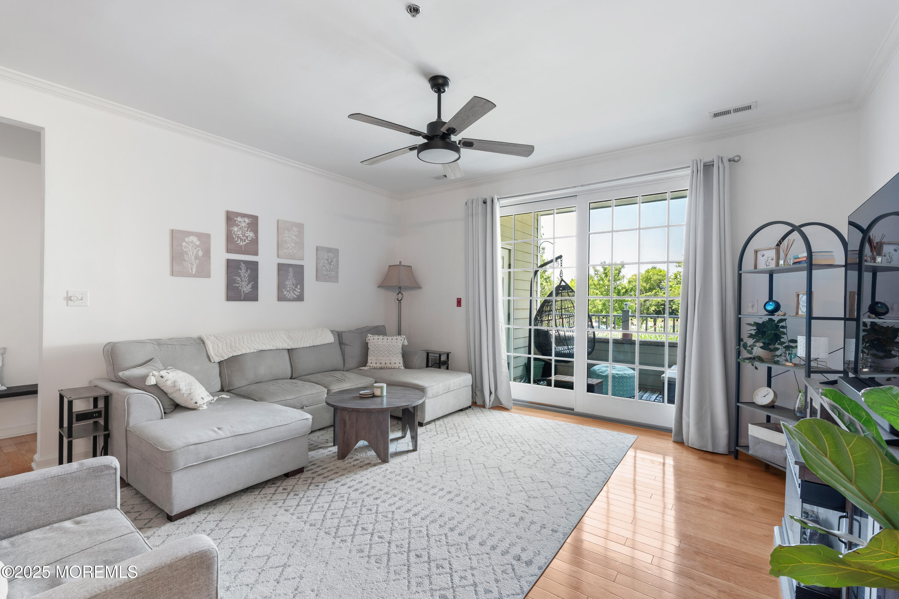 22 Cooper Avenue, Unit 113 Long Branch, NJ 07740 - Photo 5 of 27 Living Room