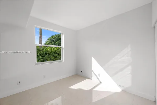$9,970 | 16449 Southwest 84th Place, Palmetto Bay, FL 33157