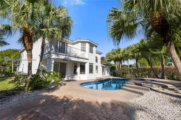 $9,970 | 16449 Southwest 84th Place, Palmetto Bay, FL 33157