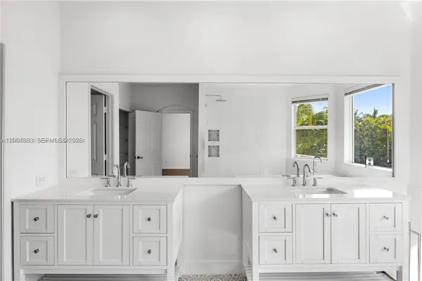 $9,970 | 16449 Southwest 84th Place, Palmetto Bay, FL 33157