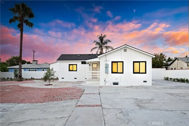 $785,000 | 7965 De Garmo Avenue, Sun Valley, CA 91352