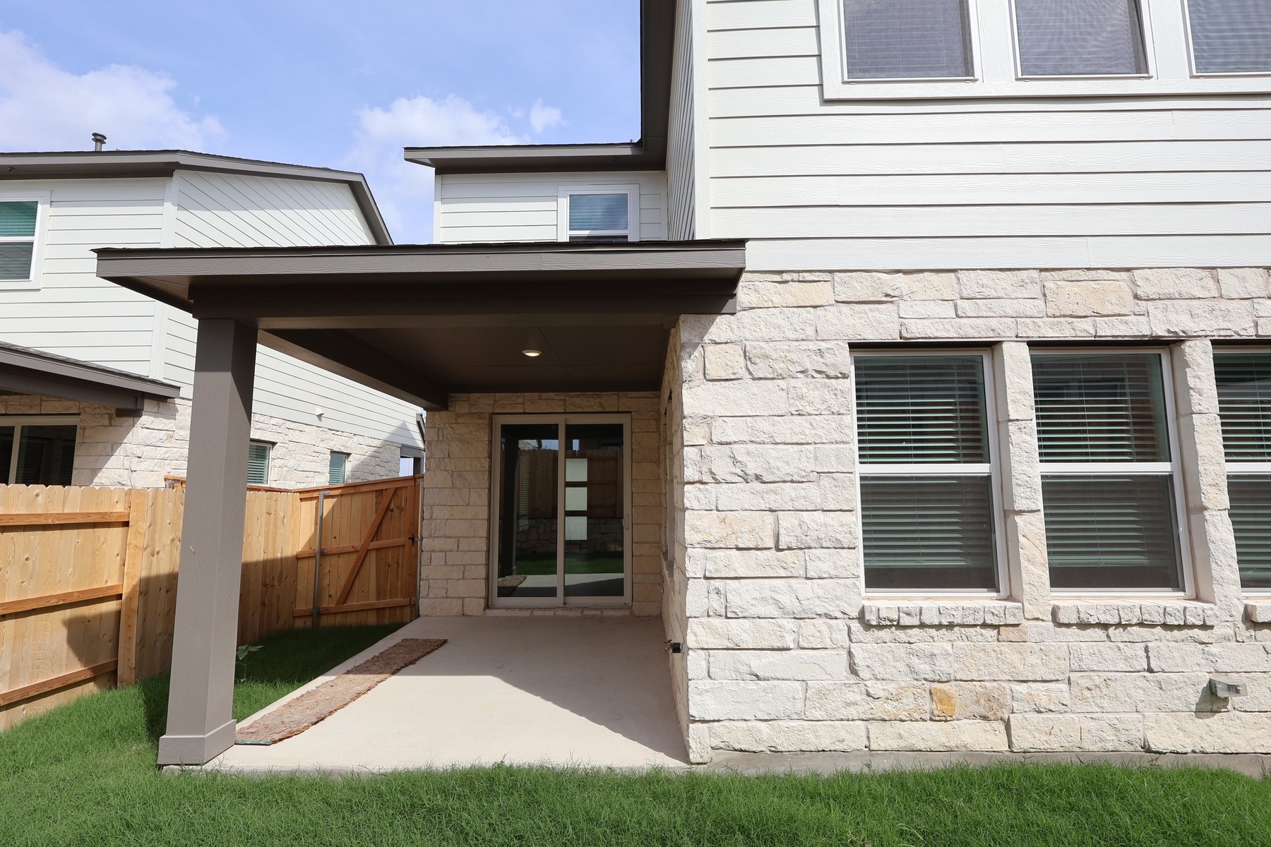 300 Marie Way Georgetown, TX 78626 - Photo 13 of 16