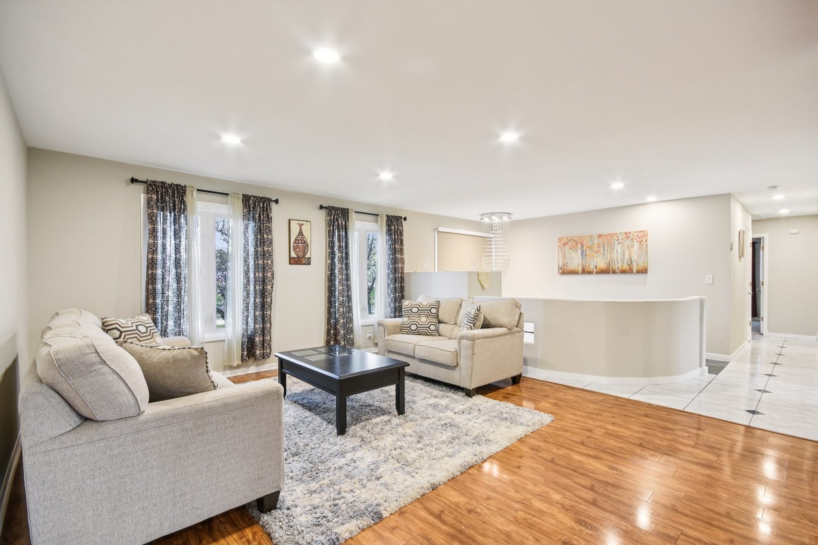 941 Army Trail Boulevard Addison, IL 60101 - Photo 4 of 34