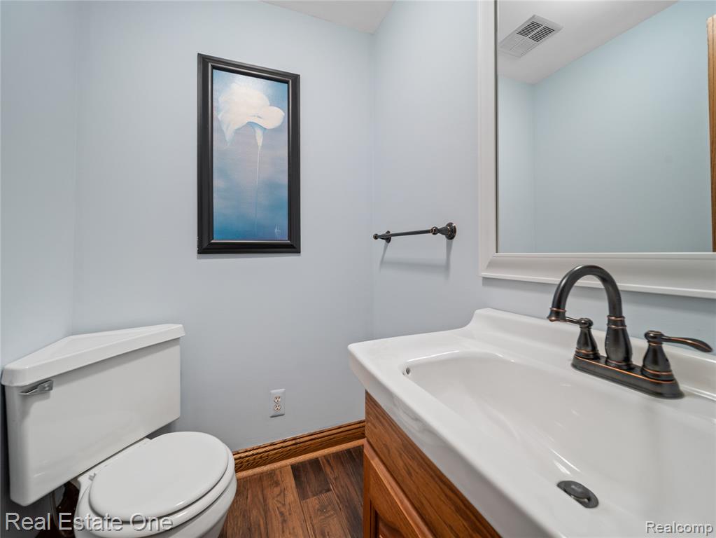 5336 Kensington Road Brighton, MI 48114 - Photo 32 of 67 Gallery Image 32