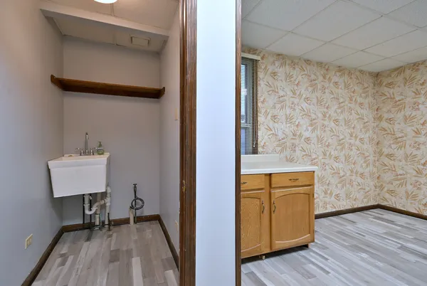 $710,000 | 442 North Lake Street, Aurora, IL 60506