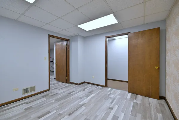 $710,000 | 442 North Lake Street, Aurora, IL 60506