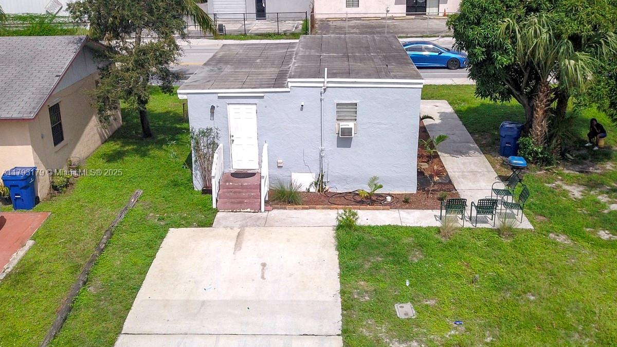 1265 Silver Beach Road Riviera Beach, FL 33404 - Photo 18 of 20