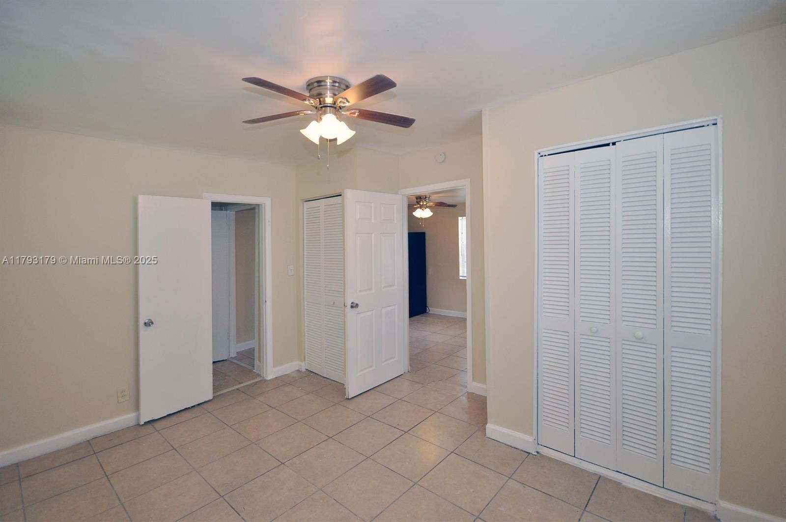 1265 Silver Beach Road Riviera Beach, FL 33404 - Photo 8 of 20