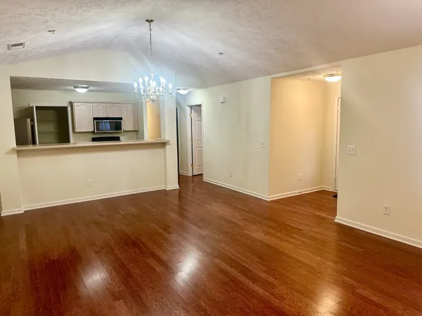 $314,900 | 2360 Highway 31W, Unit 206, White House, TN 37188