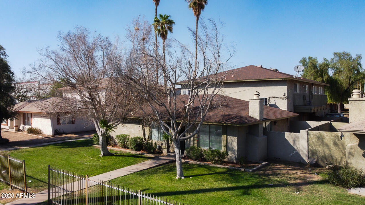 3320 West Northern Avenue Phoenix, AZ 85051 - Photo 5 of 21 DJI_0376