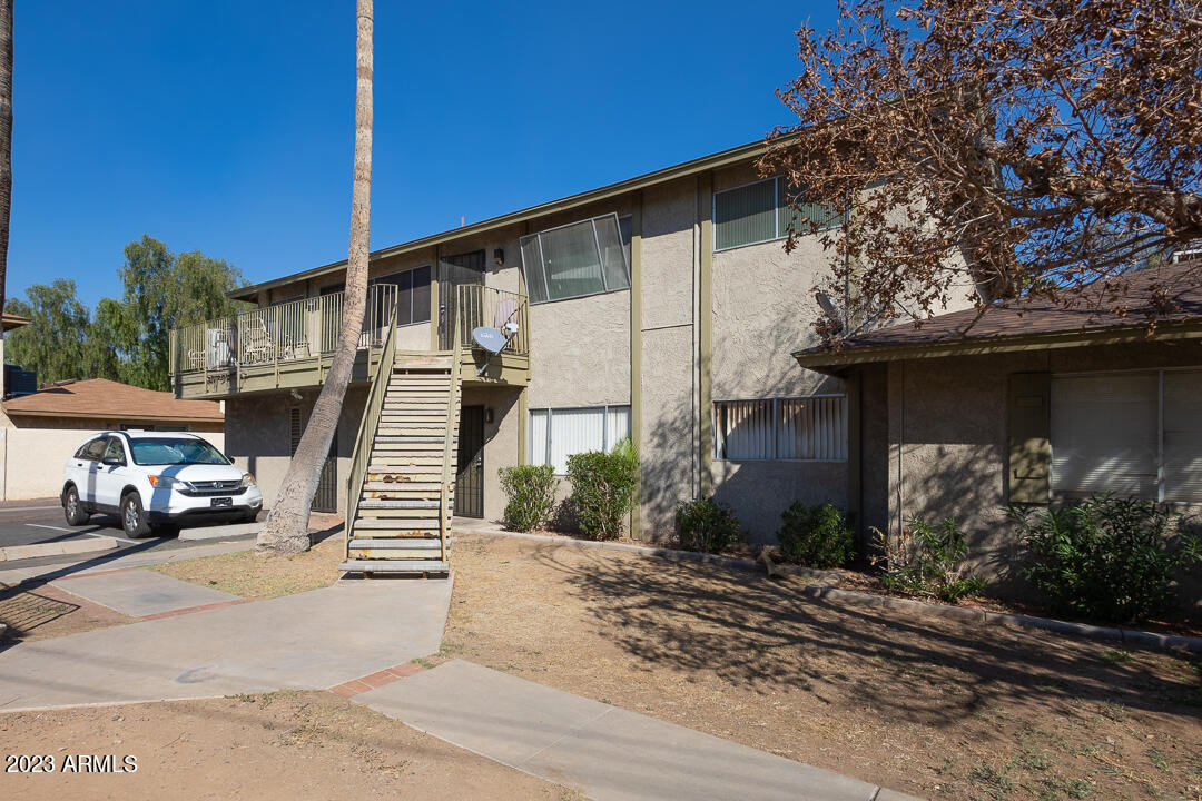 3320 West Northern Avenue Phoenix, AZ 85051 - Photo 7 of 21 IMG_9289-HDR