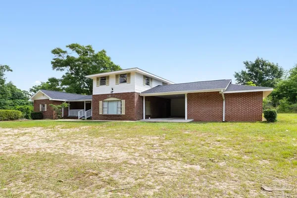 $324,500 | 6001 W Highway, Century, FL 32535