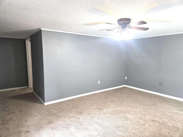 $324,500 | 6001 W Highway, Century, FL 32535