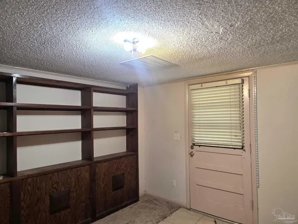 $324,500 | 6001 W Highway, Century, FL 32535