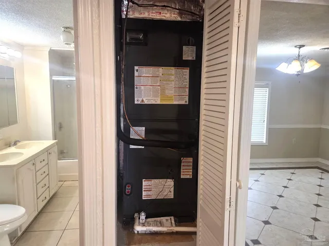 $330,000 | 6001 W Highway, Century, FL 32535