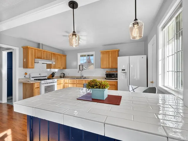 $420,000 | 1741 Adams Street, Ukiah, CA 95482