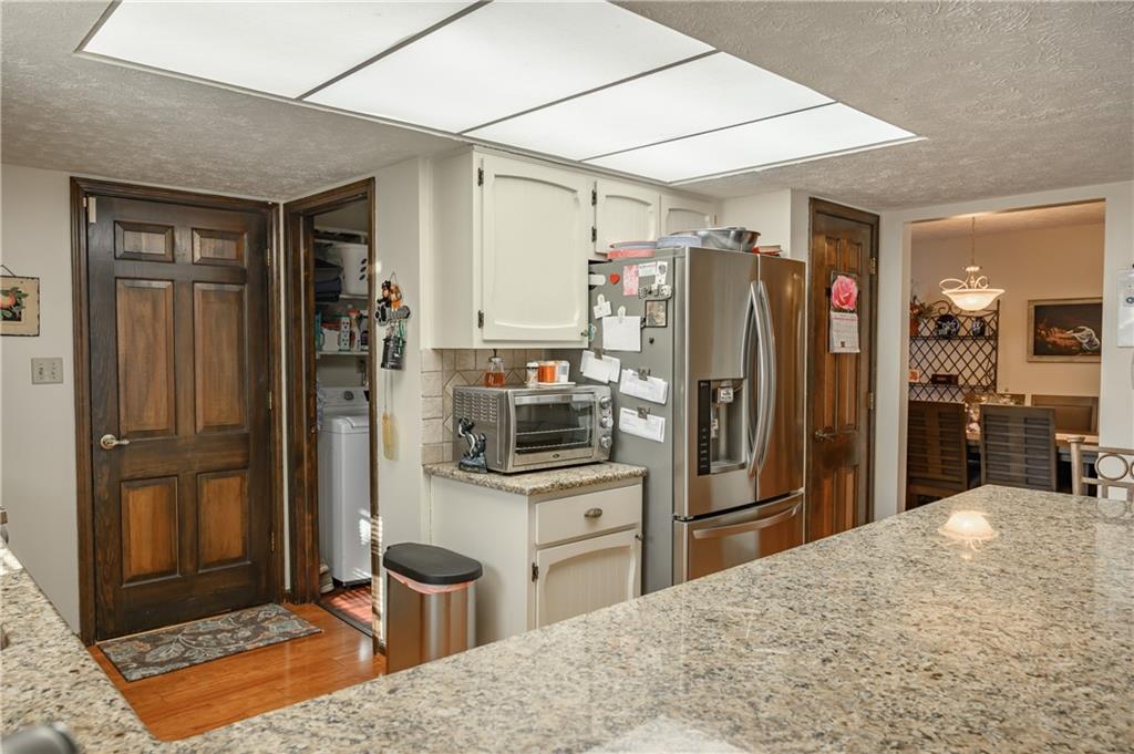 4003 Fairview Road Greenwood, IN 46142 - Photo 12 of 35 Gallery Image 12