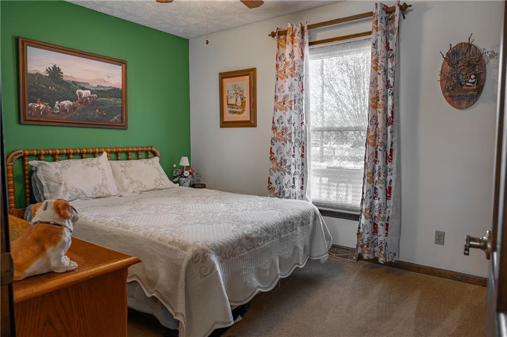 4003 Fairview Road Greenwood, IN 46142 - Photo 21 of 35 Gallery Image 21