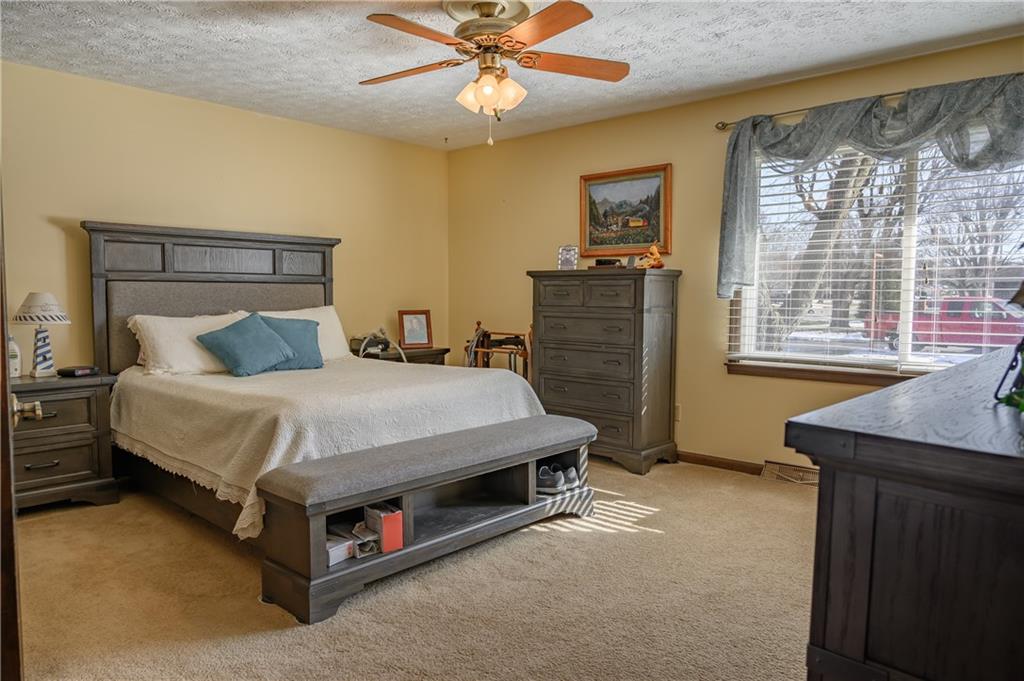 4003 Fairview Road Greenwood, IN 46142 - Photo 23 of 35 Gallery Image 23