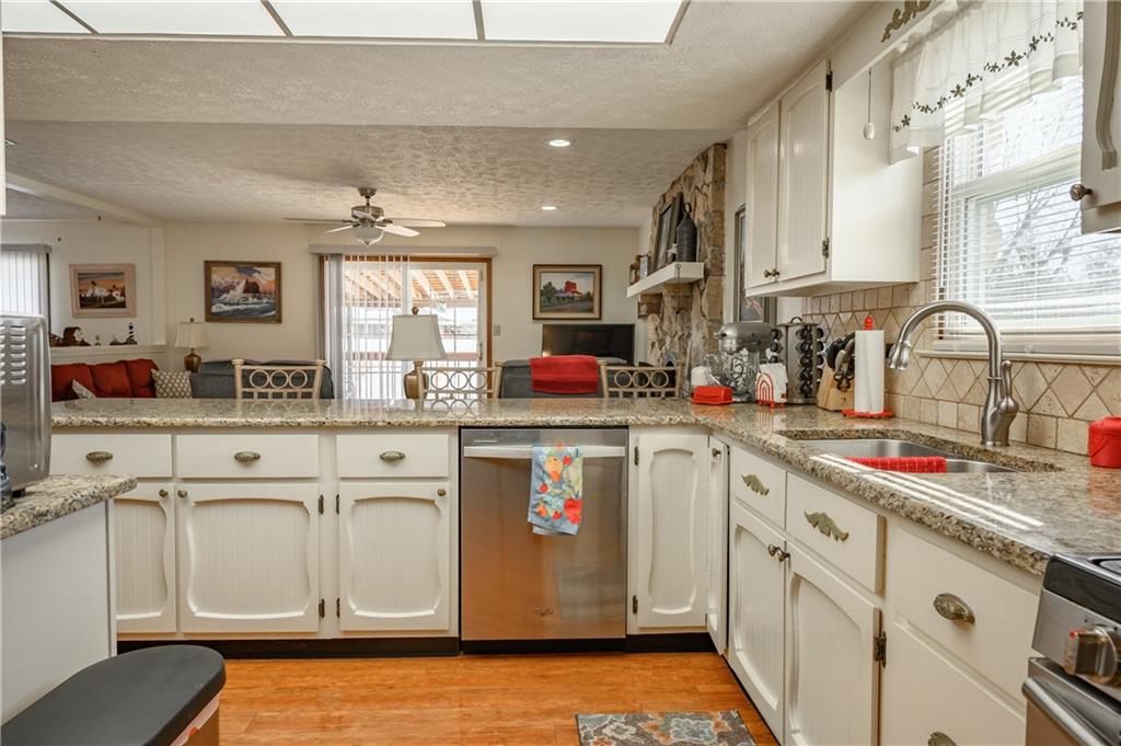 4003 Fairview Road Greenwood, IN 46142 - Photo 7 of 35 Gallery Image 7