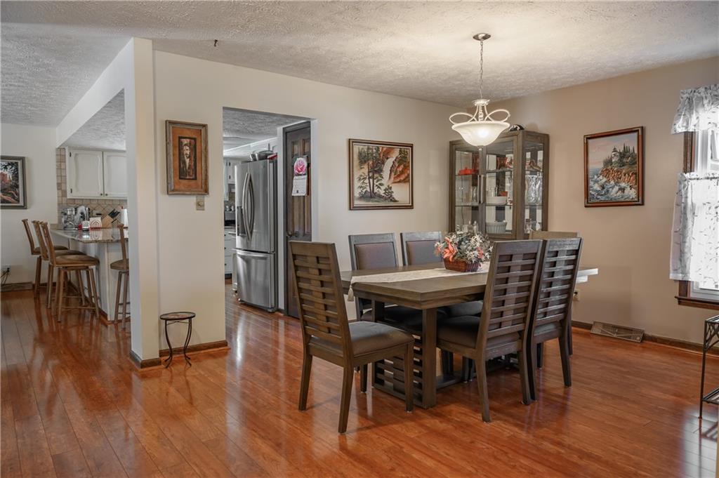 4003 Fairview Road Greenwood, IN 46142 - Photo 9 of 35 Gallery Image 9