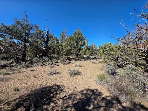 $15,000 | 39 Blk 8 Drive, Montague, CA 96064