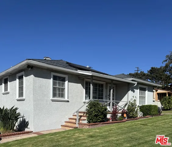 $869,000 | 2031 West 98th Street, Los Angeles, CA 90047