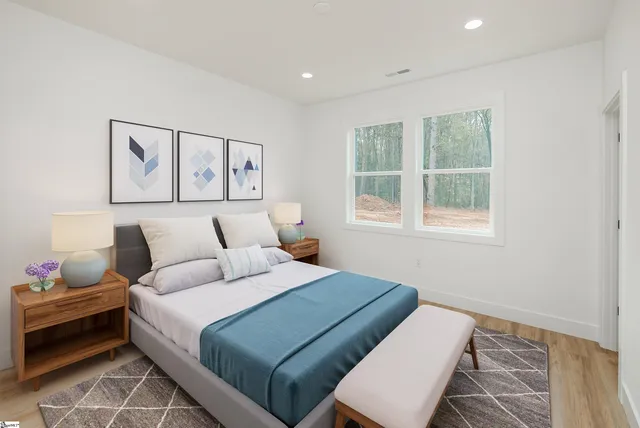 $339,999 | 10 Pine Drive, Taylors, SC 29687