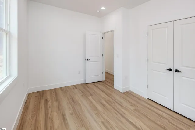 $339,999 | 10 Pine Drive, Taylors, SC 29687