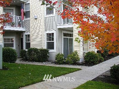 425 South 46th Place, Unit D Renton, WA 98055 - Photo 1 of 1
