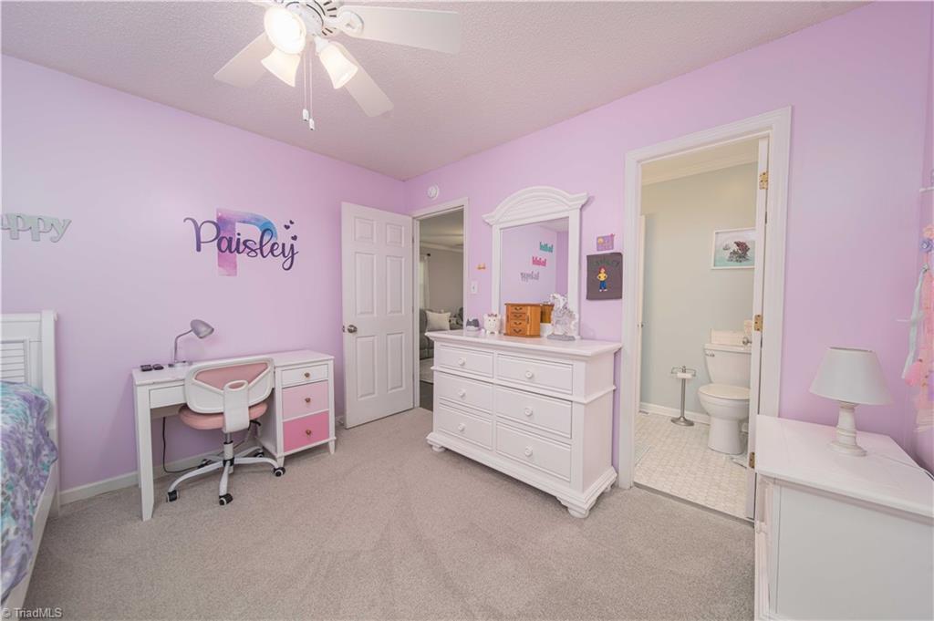 2186 Vienna Dozier Road Pfafftown, NC 27040 - Photo 20 of 24