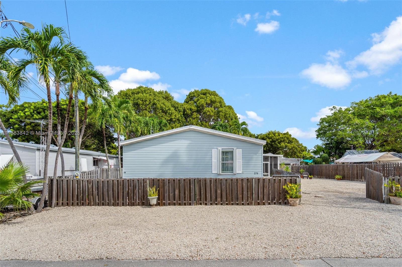 278 King Avenue Key Largo, FL 33037 - Photo 6 of 58