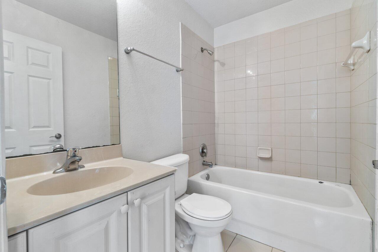 1201 Abaco Lane Riviera Beach, FL 33404 - Photo 22 of 36 019-1201AbacoLane-RivieraBeach-FL-33404-