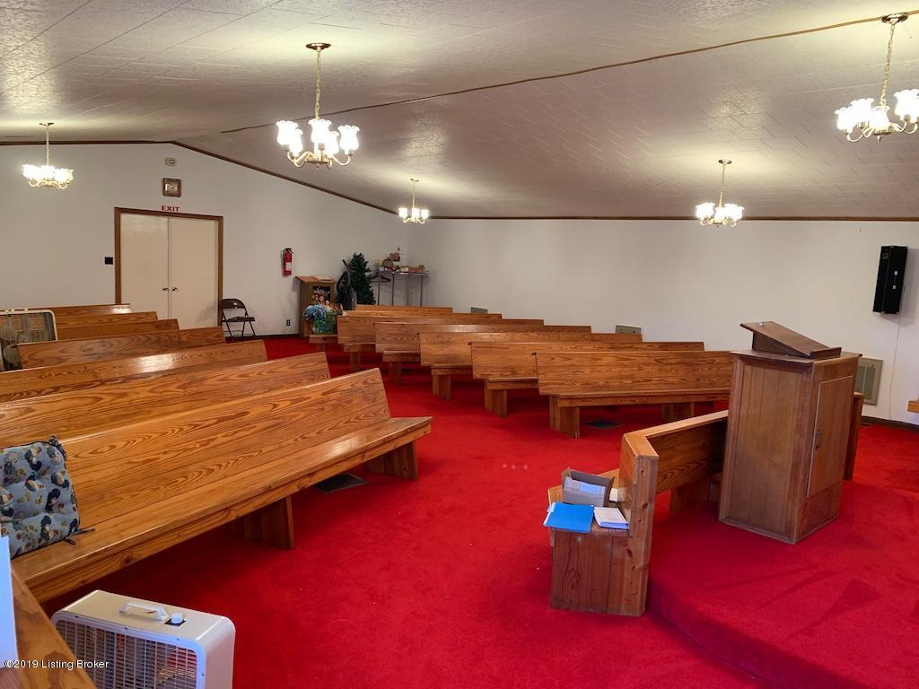 7808 Cooper Chapel Road Louisville, KY 40229 - Photo 12 of 20 7808 Cooper Chapel Rd 4