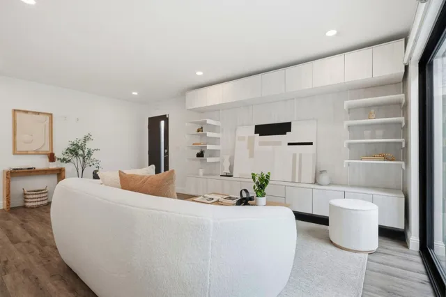 $1,998,000 | 78 Poinsettia Avenue, San Mateo, CA 94403