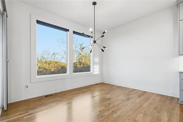 $897,500 | 8181 Valley Road, Lenexa, KS 66220