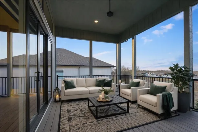 $897,500 | 8181 Valley Road, Lenexa, KS 66220